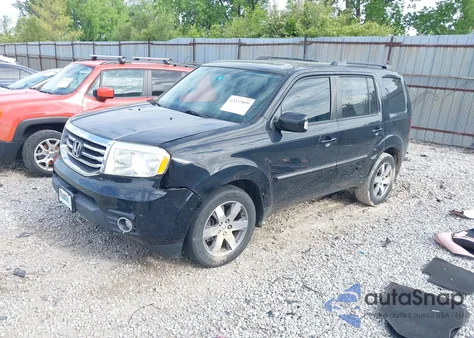 2013 Honda Pilot Touring z USA, uszkodzony, nr VIN 5FNYF3H93DB031630